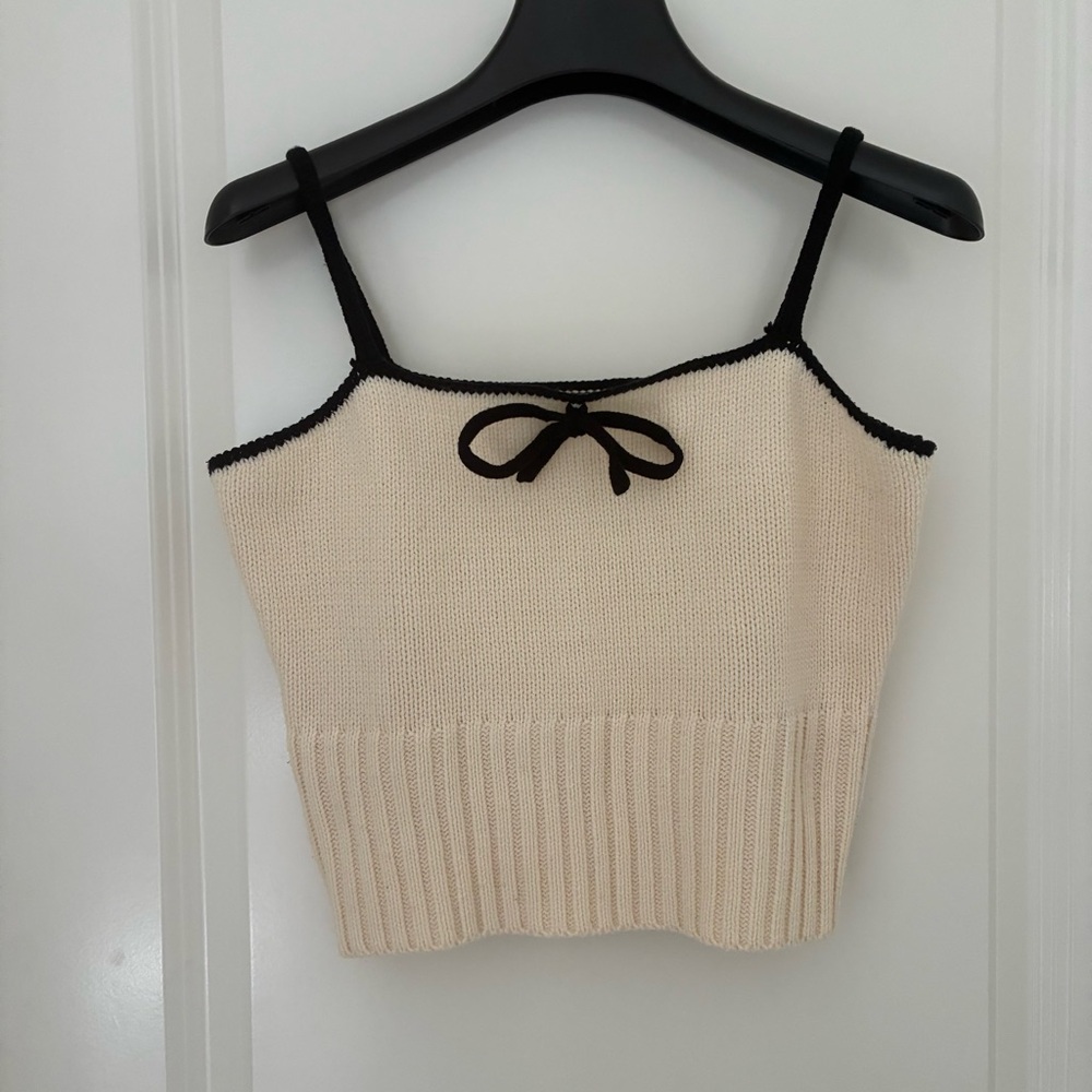 Cute Cream and Black Knit Top